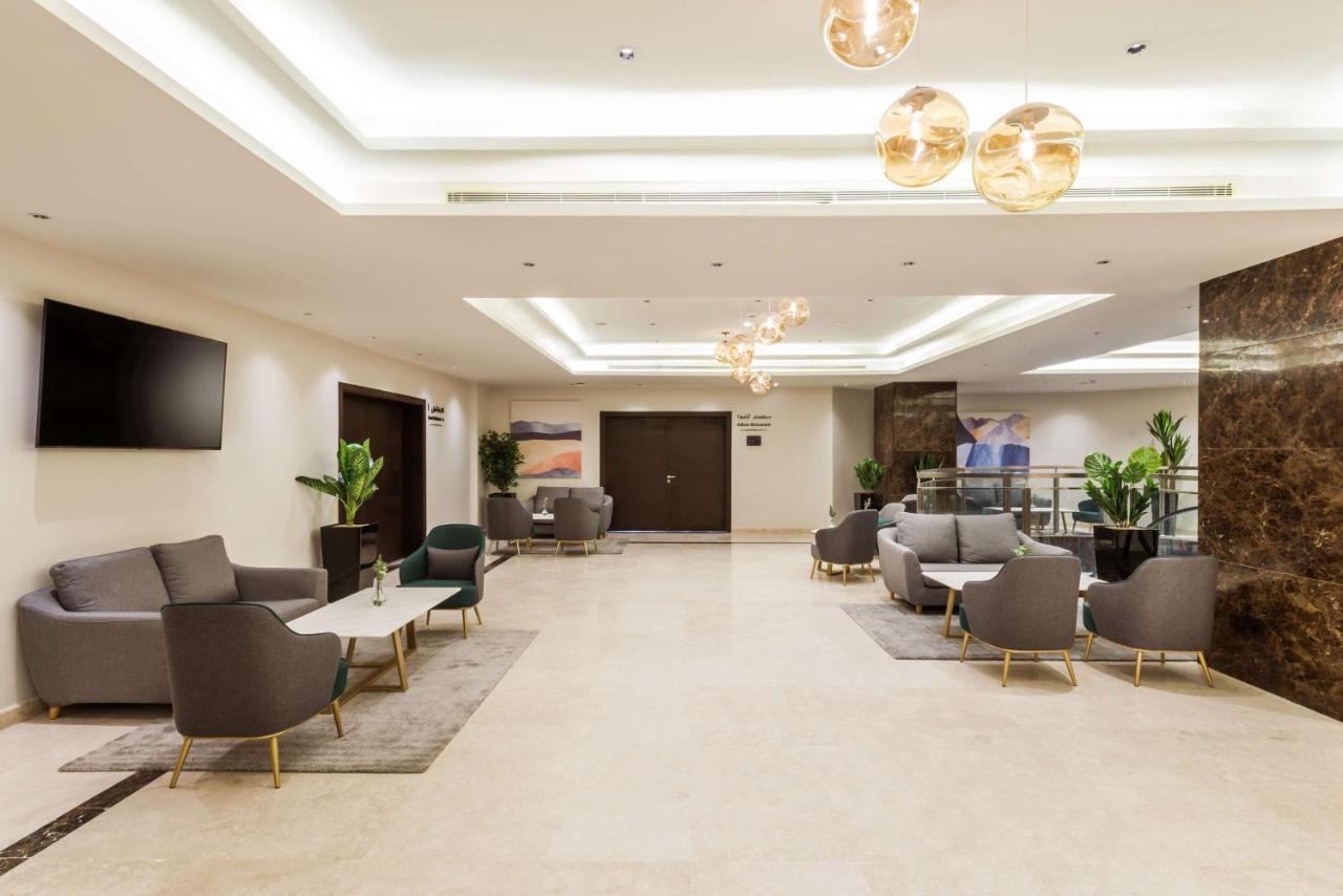 Best Western Plus Al Qurayyat City Center Exterior photo