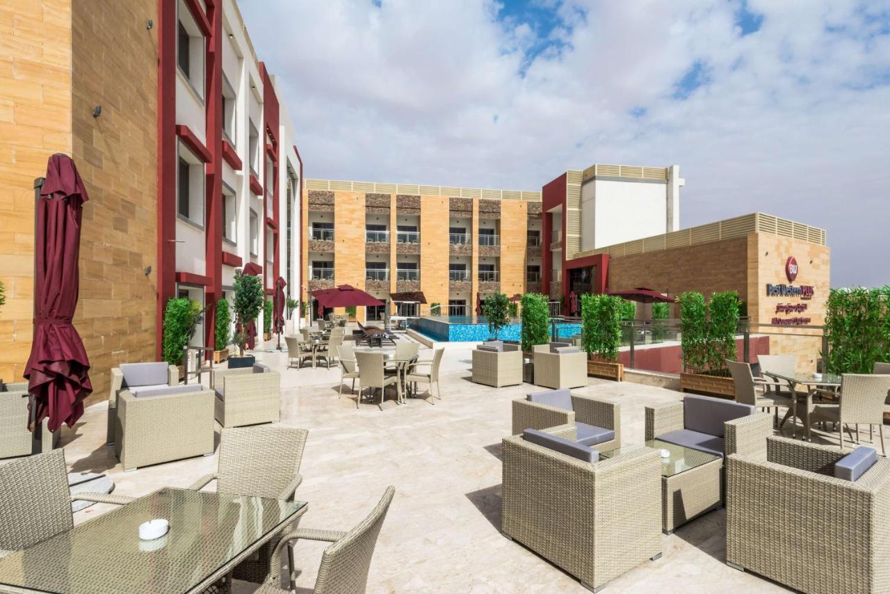 Best Western Plus Al Qurayyat City Center Exterior photo