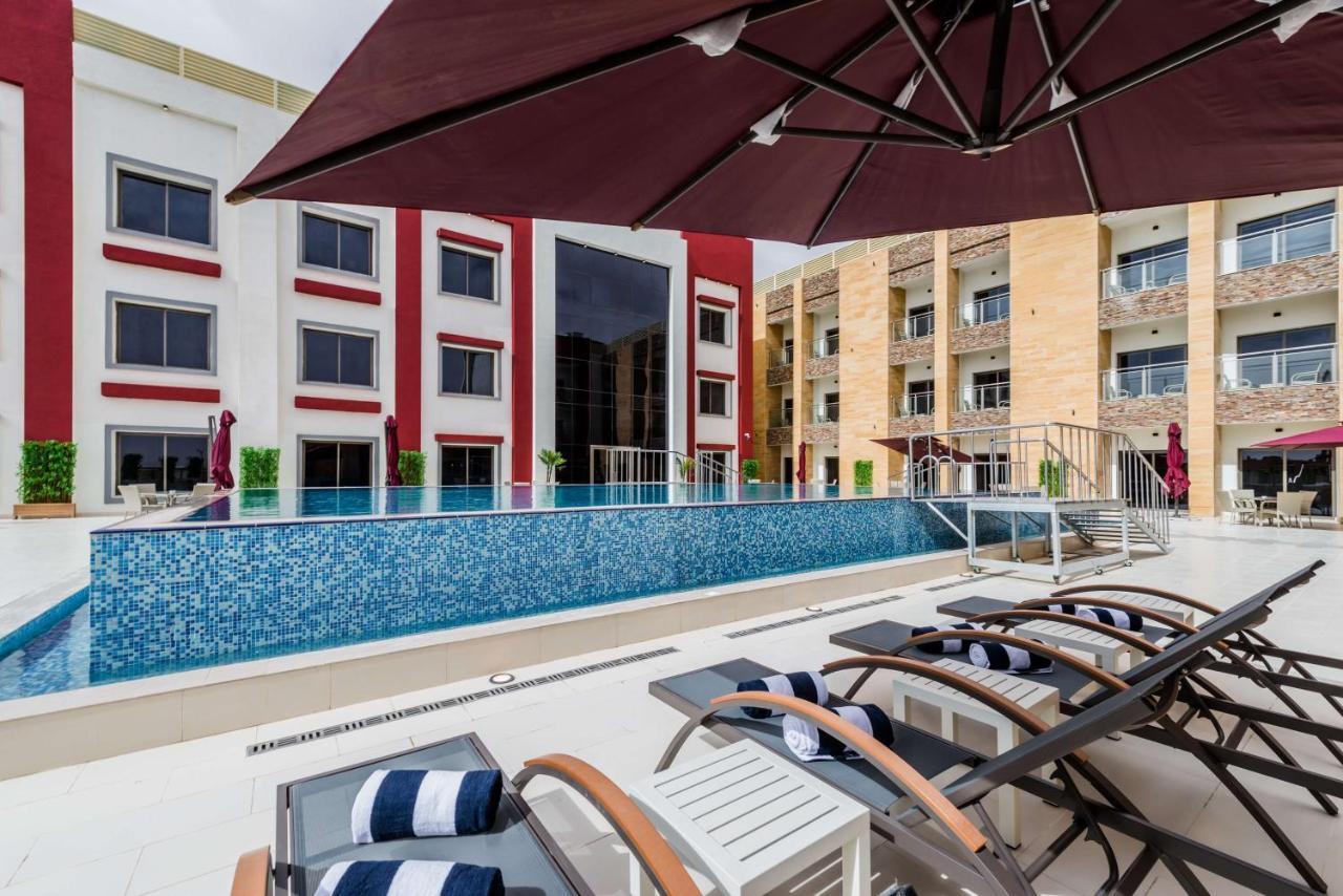 Best Western Plus Al Qurayyat City Center Exterior photo